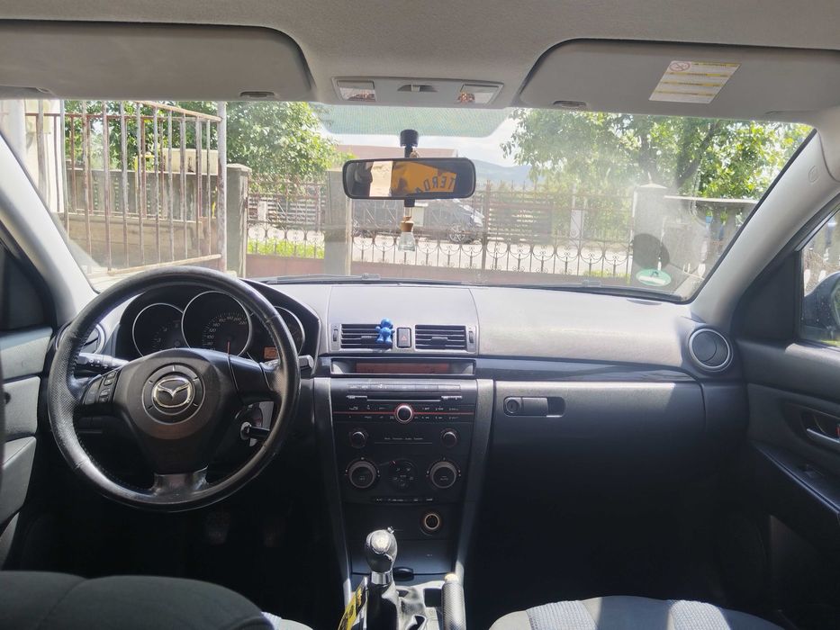 Mazda 3, anul 2005
