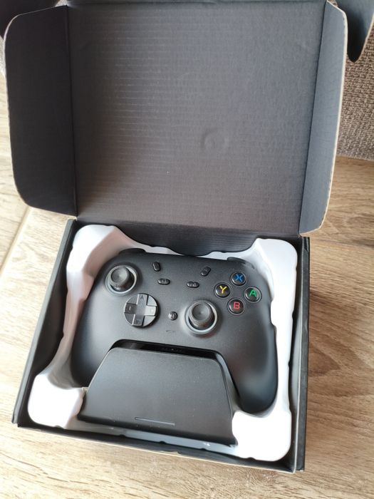 DoJoZone Controller wireless pentru PC și Nintendo Switch, cu stație d