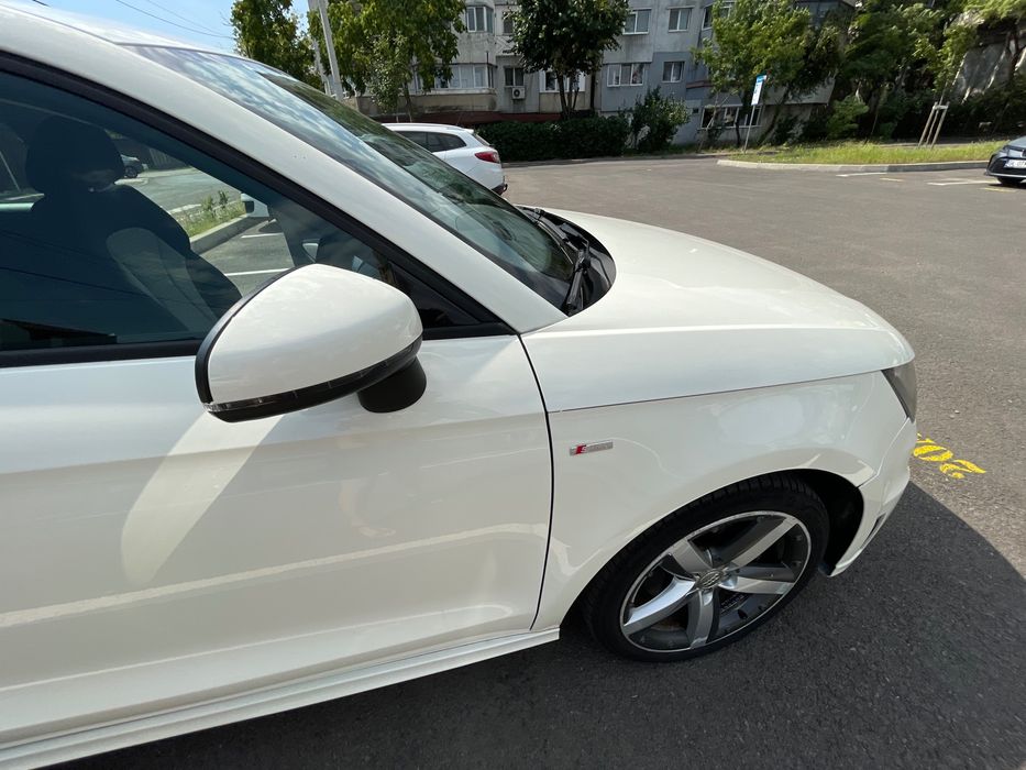 Vând Audi A1 1.4tfsi