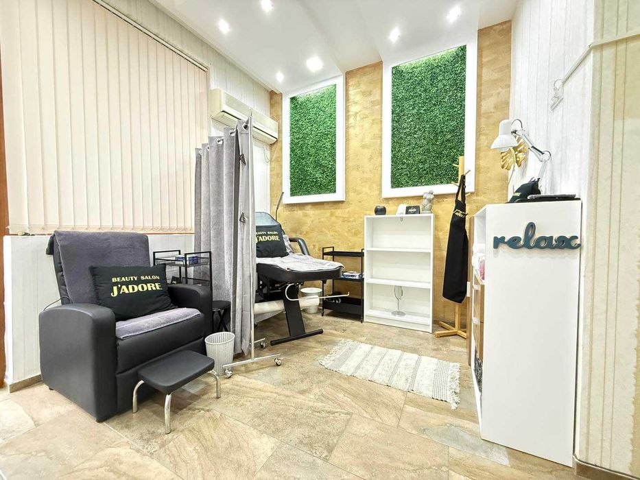 Дава се под наем  в Бургас, Меден рудник - зона А -  кв.м за 498.27 € - Снимка #2