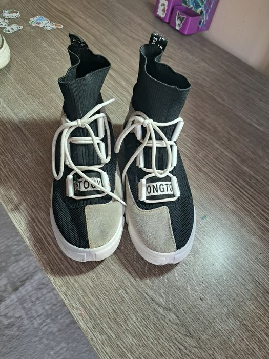 Высокие кросовки женские