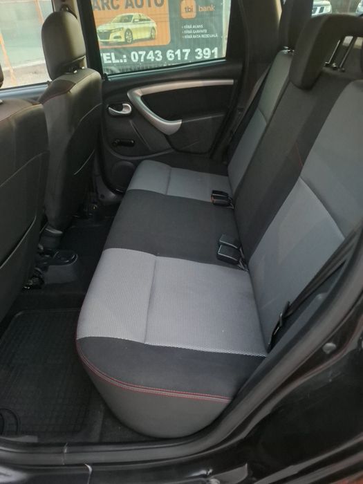 Dacia DUSTER PRESTIGE 1.5 DCI 4X4 110cp an 2013.10 Euro5