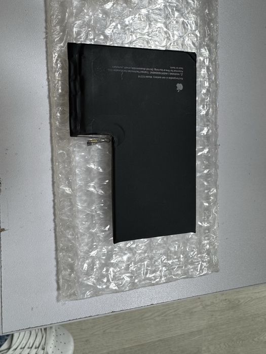 Piese originale Iphone 16 pro max