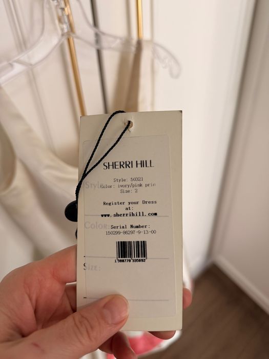 Платье вечернее, брендовое