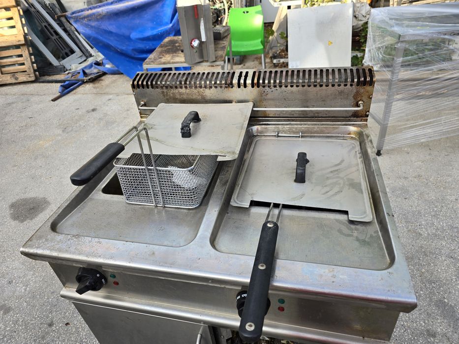 Фриктюрници двойни 2400лв газ