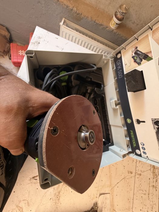 Продавам  festool  ofk 500  Q-plus r2