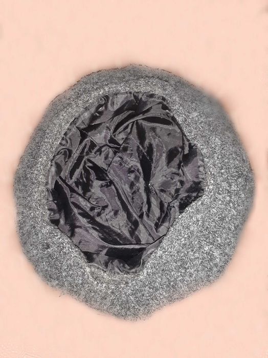 Кожаные береты, беретки