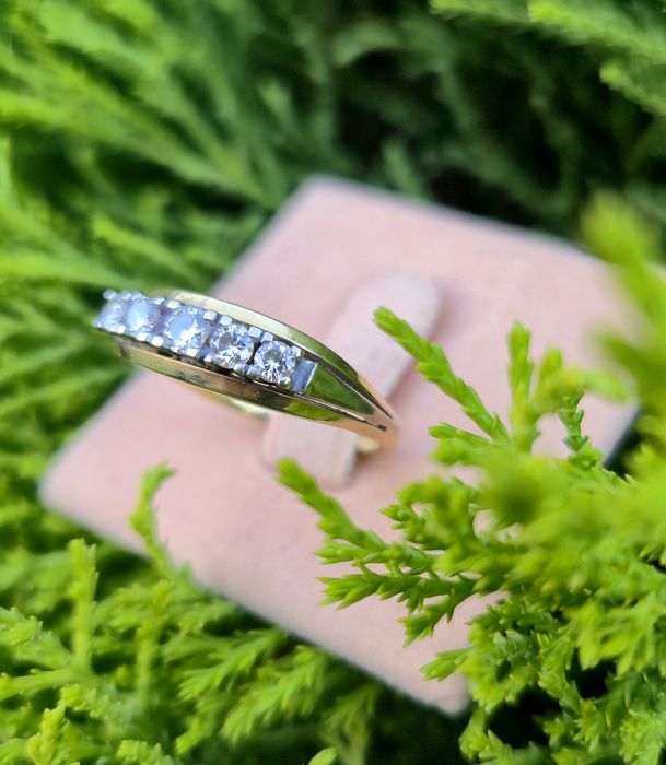 Inel din aur de 14K cu diamante naturale