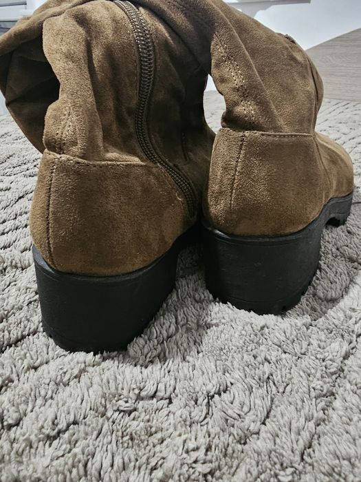 Дамски велурени боти тип чарап