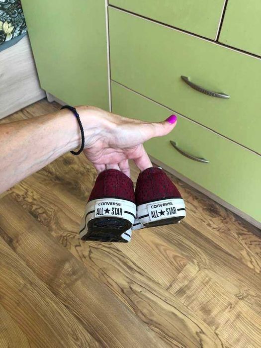 страхотни оригинални Converse