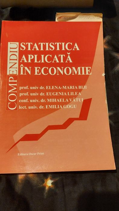 Set de 8 carti pt. facultatea de Management turistic si comercial