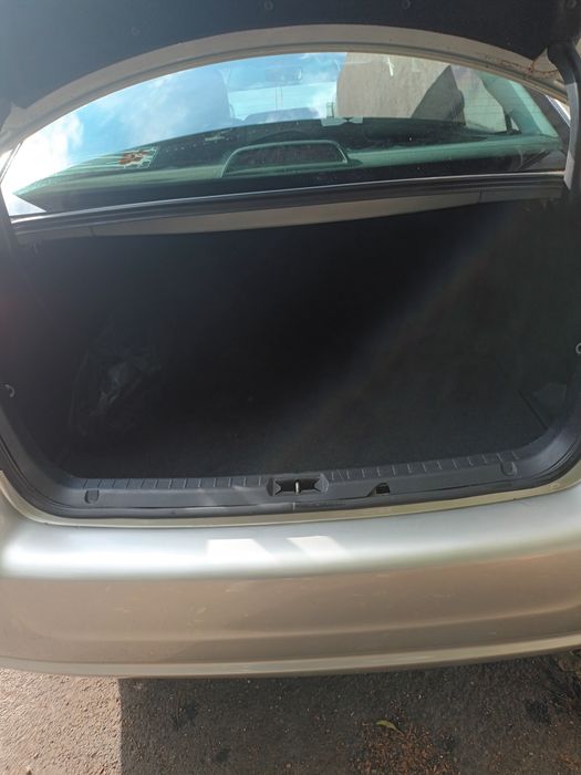 TOYOTA Avensis 2004 — imagine 5