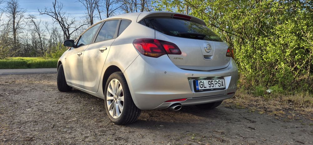 OPEL Astra 2012 — imagine 2