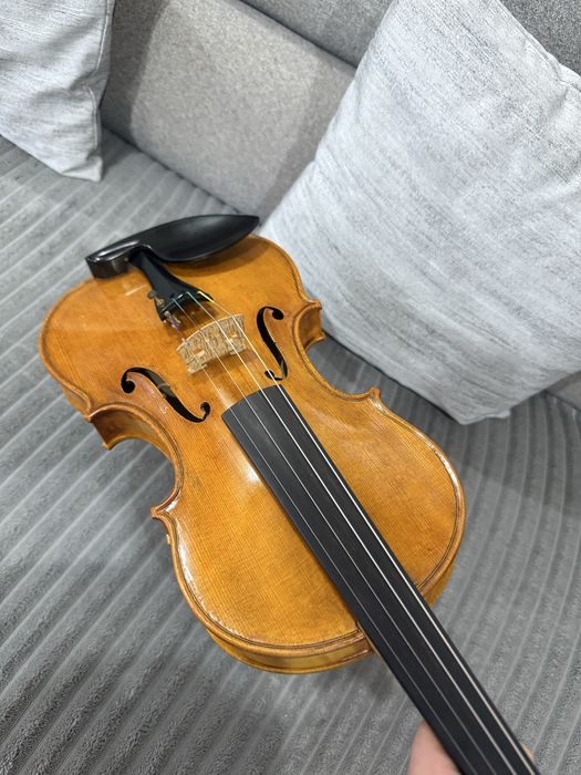 Vioara clasica 4/4 facuta de lutier in Budapesta