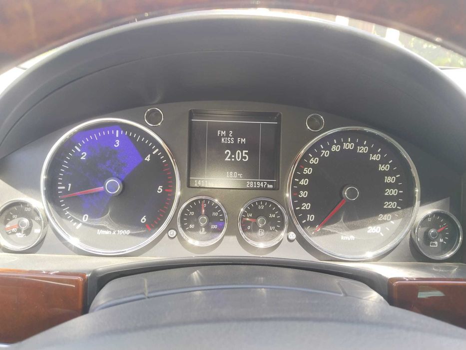 Vând Vw Touareg 2.5tdi!