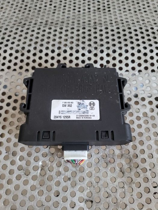 Modul Frana De Urgenta Radar Renault Master An 2019-2020-2021-2022 Cod 284Y6129R Dezmembrez Renault Master 3/4 An 2019-2020-2021-2022 2.3 Dci Cod Motor M9T F716 Bi-Turbo
