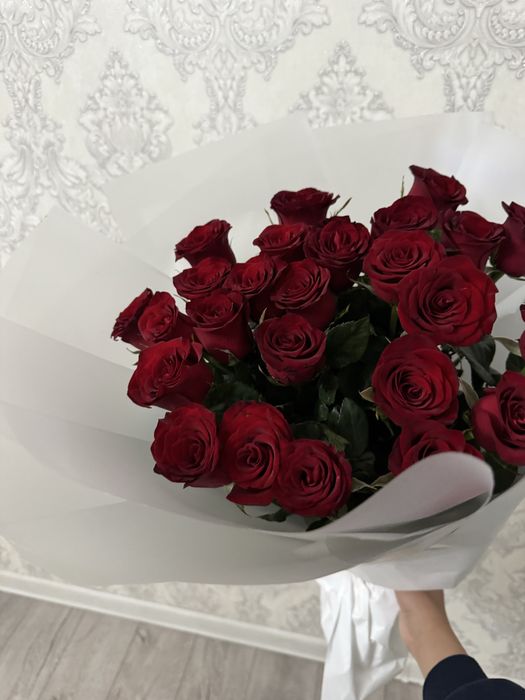 Цветы 25 шт розы