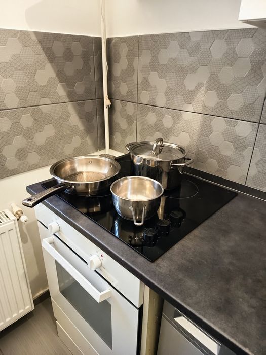 Aer condiționat loc parcare Netflix regim hotelier sector 6 militari