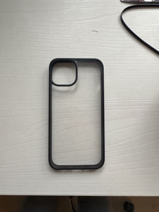 Калъфи за айфон 13 и 14