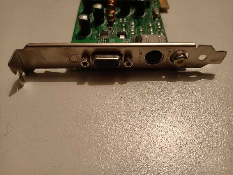 Продам видеокарту "ASUS V9520