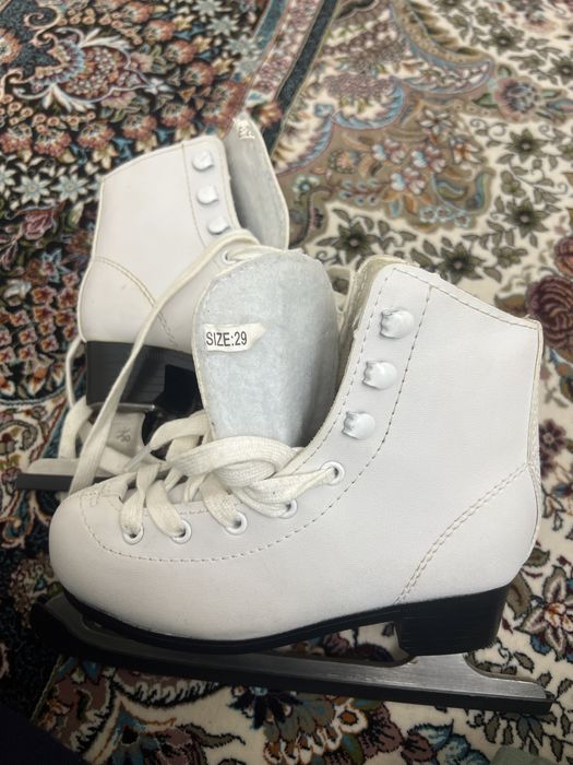 Коньки для детей. 29 размер. Как новый