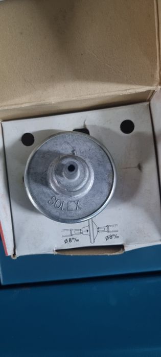 Vand doua bucati Solex regulator presiune combustibil dacia 1300