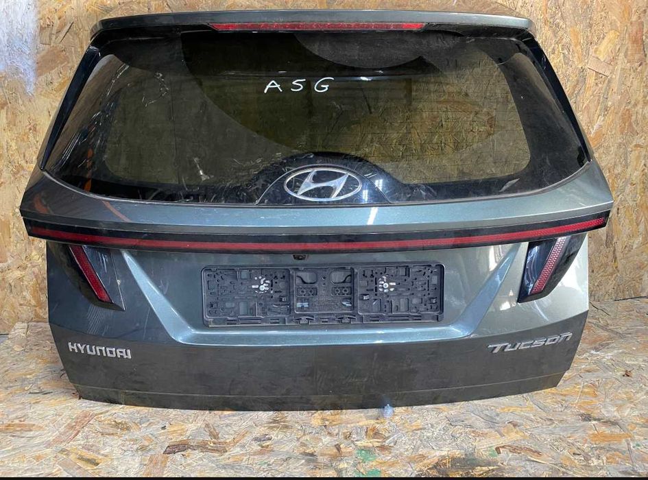 Заден капак , Пета врата Hyundai Tucson IV комплектна