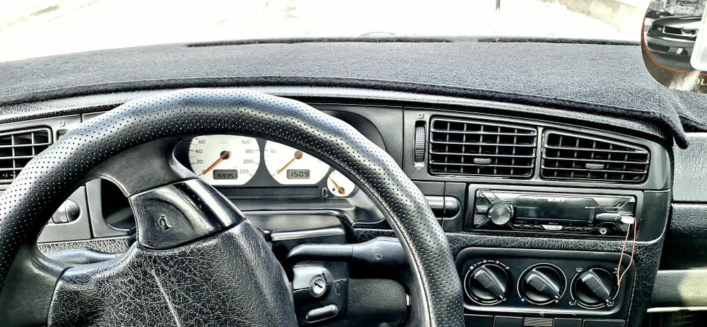 Гольф3  1993г  1.6