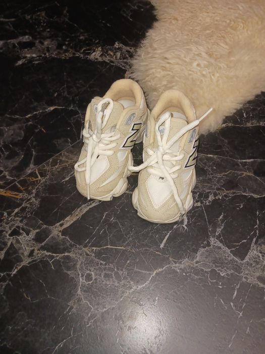 Încălțăminte new balance mărimea 27