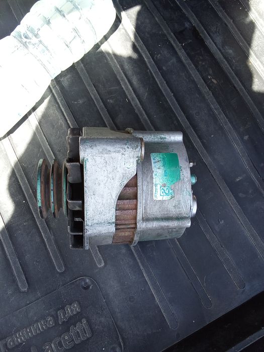 Динам б/у сотилади.