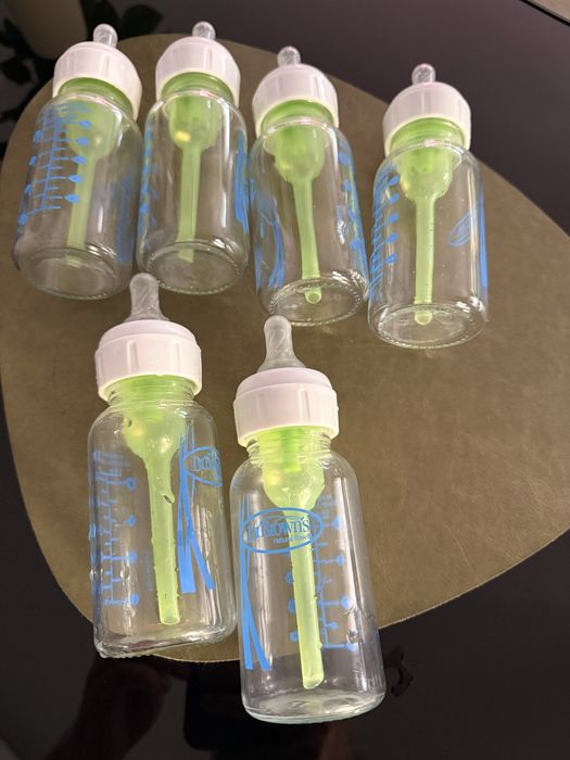 Vand biberoane anticolici Dr Browns