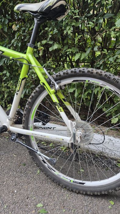 Bicicleta MTB hardtail