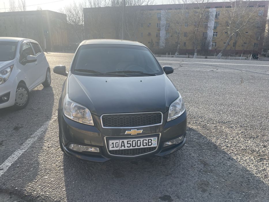 Продаю свою машину Nexia 3