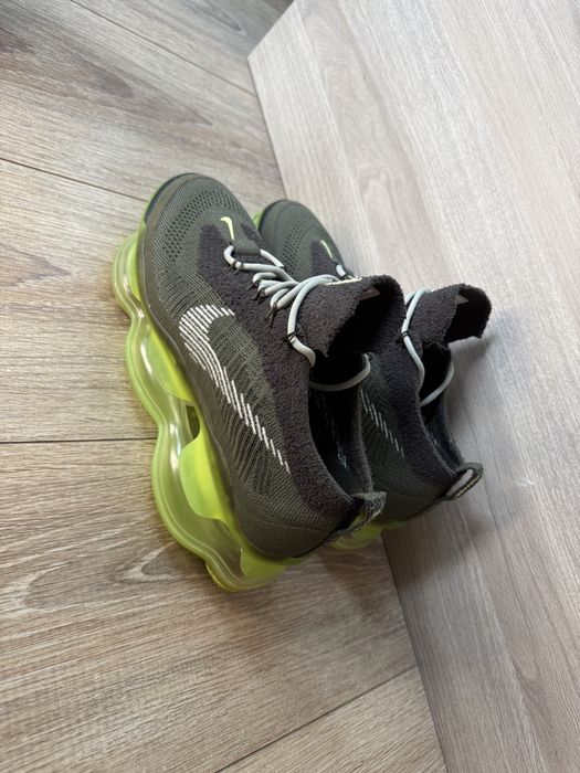 Nike Air Max Scorpion Flyknit