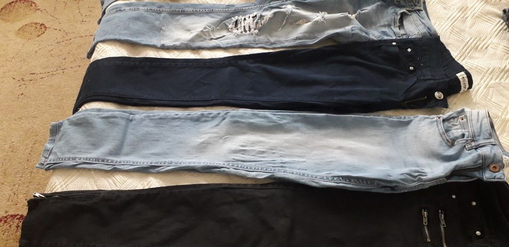 Детски дънки за момиче