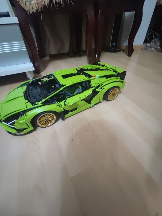 Продаю машина lamborghini сиан из legоo