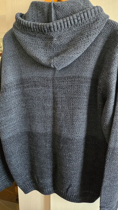 Продам худи с капюшоном