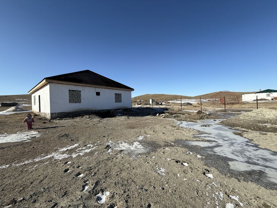 Продается дом с земельным участком