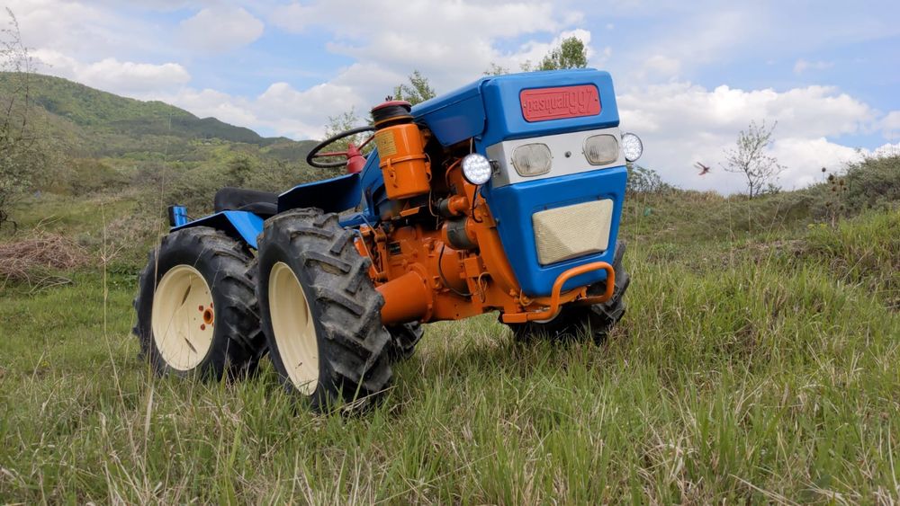 Tractor pasquale