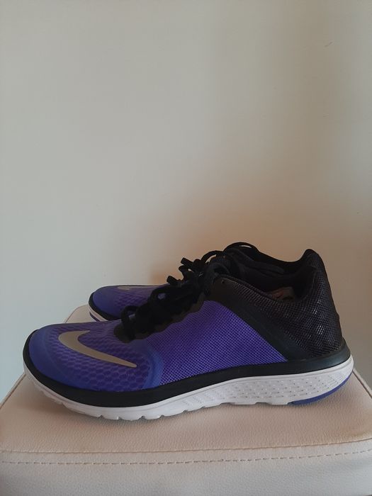 Nike, спортни обувки