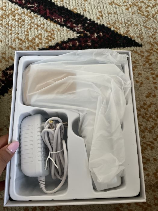 Lazerni epilatsiya uchun aparat ( ortiqcha tuklarni yòqotish uchun)