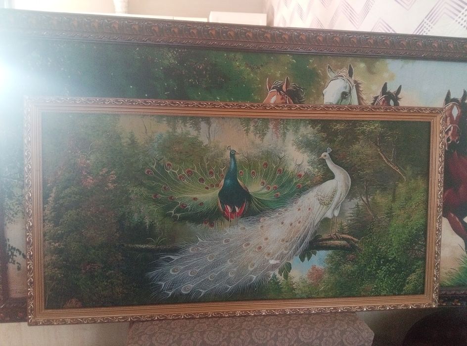 Продам три картины