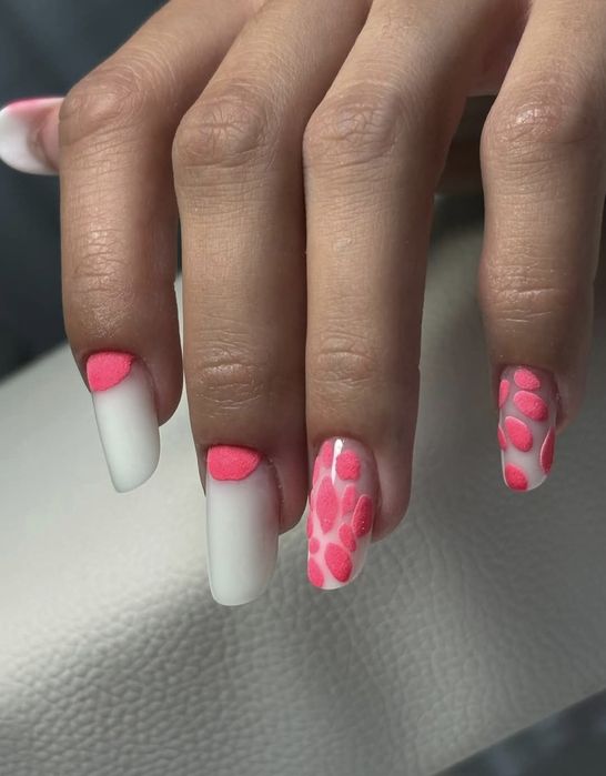 Unghii cu gel 100 lei