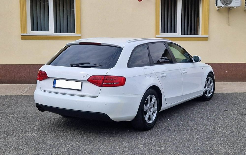 Audi a4 S-line 2.0 Diesel automat an 2011 euro 5 inmatriculat ro unic proprietar
