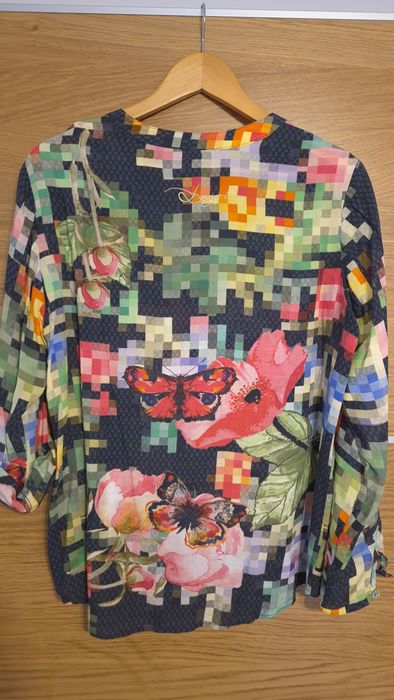 Bluza Desigual din modal cu nasturi de sidef si maneci suflecabile