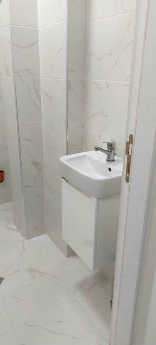 Продава се Тристаен апартамент в Пловдив, Съдийски - 86 кв.м за 1977 €/кв.м - Снимка #6