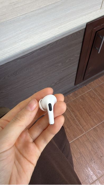 Airpods pro, оригинал