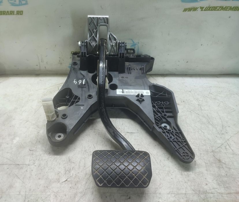 Pedala frana 7P0723117B Volkswagen Touareg 2 (7P) (2010 - 2014) 3.0 tdi 3.0 tdi CASA