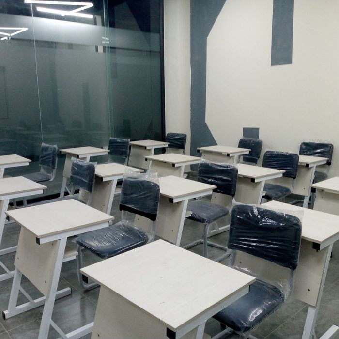 Maktab boxchalar uchun parta