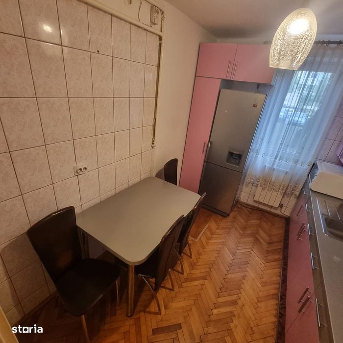 3 camere , decomandat, 60 mp , garaj, Gheorgheni, zona Hotel Royal